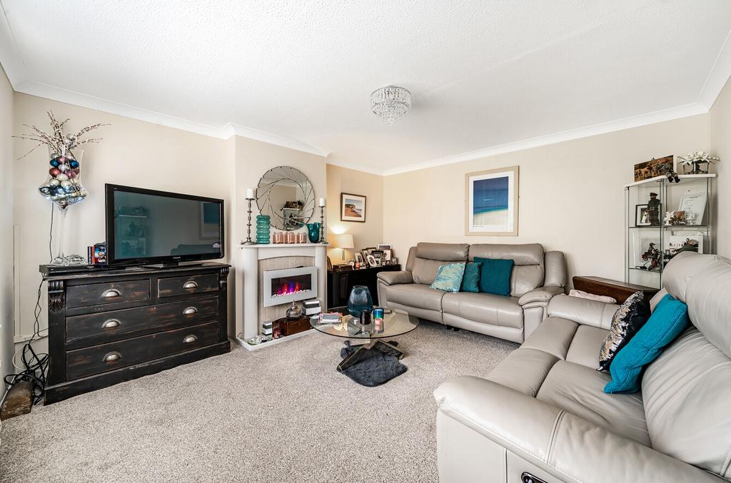 Park View, Crewkerne, TA18 3 bed semidetached house for sale £265,000