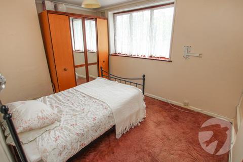 76 Ravensworth Road, London, SE9 4LW
