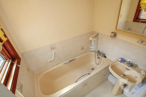76 Ravensworth Road, London, SE9 4LW