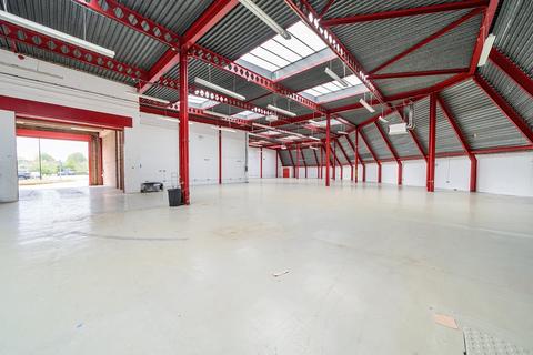 Industrial unit to rent, London W3