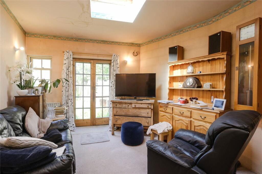 West Barnes Lane, New Malden, KT3 6HR 3 bed terraced house for sale £