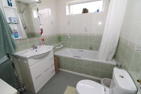 7 Knowlton Green, Bromley, BR2 9DH