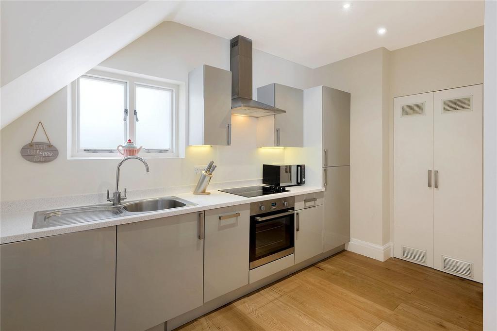 Mews - Kitchen