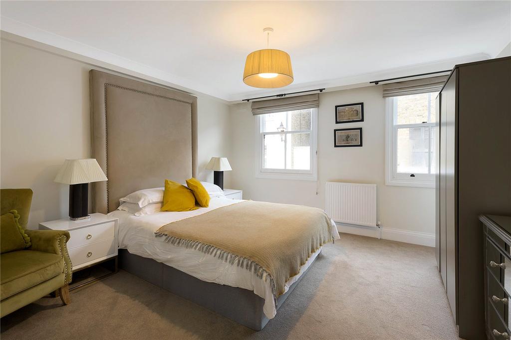 Mews - Bedroom