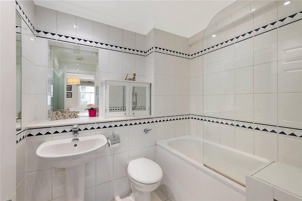 Mews - Bathroom