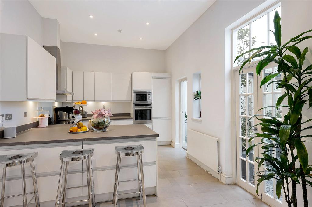 Flat 1 - Kitchen