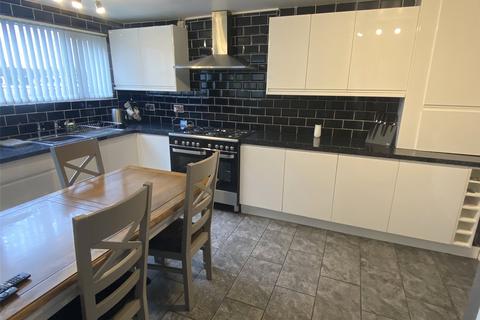 3 bedroom end of terrace house for sale, Woodrows, Telford, Shropshire, TF7