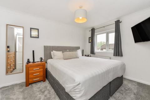 21 Thirlmere Close, Bordon, GU35 0NW