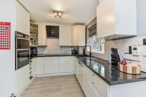 21 Thirlmere Close, Bordon, GU35 0NW