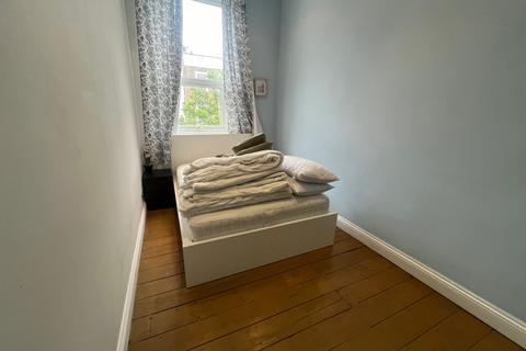 1 bedroom flat to rent, Eversholt Street, Camden, NW1