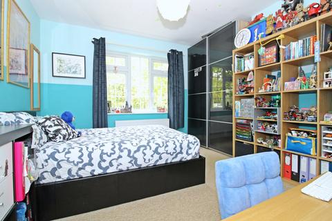107 Monks Orchard Road, Beckenham, BR3 3BJ
