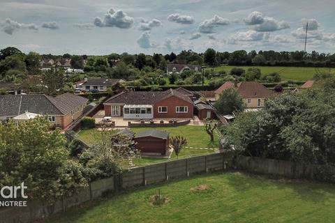 4 bedroom detached bungalow for sale, Mill Lane, Manningtree