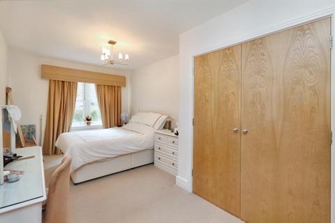 2 bedroom apartment to rent, 21 Lovelace Road, Surbiton KT6