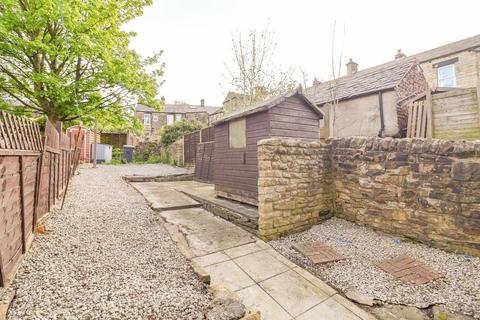 2 bedroom end of terrace house for sale, Queen Street, Glossop SK13