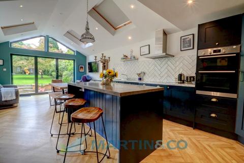 67 Beacon Road, Sutton Coldfield, B73 5SX