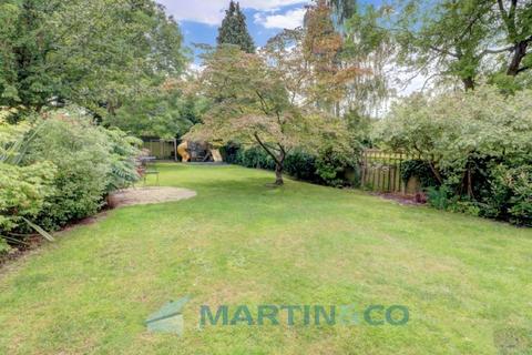 67 Beacon Road, Sutton Coldfield, B73 5SX