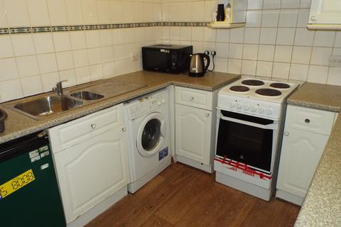 5 bedroom flat to rent, Grant St, Woodlands G3