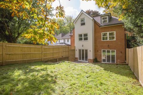 undefined, Ashley Road, Epsom KT18