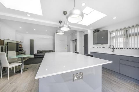 5 bedroom semi-detached house for sale, Woodvale Avenue, South Norwood