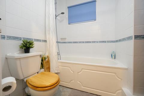 43 Kevington Drive, Orpington, BR5 2NT