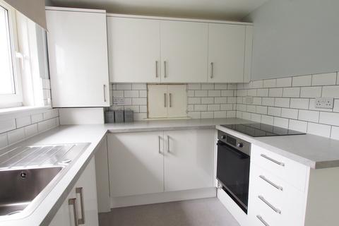 2 bedroom ground floor flat to rent, Lochfield Road, Paisley PA2