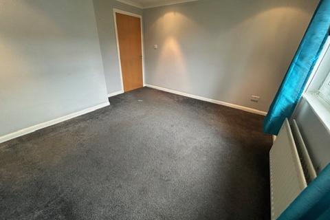 2 bedroom flat to rent, Crownhill Court, Glenmavis, North Lanarkshire, ML6