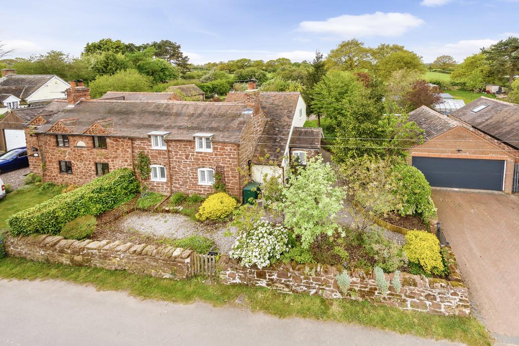 City Road, Ellerdine, TF6 6QL 3 bed semidetached house for sale £425,000