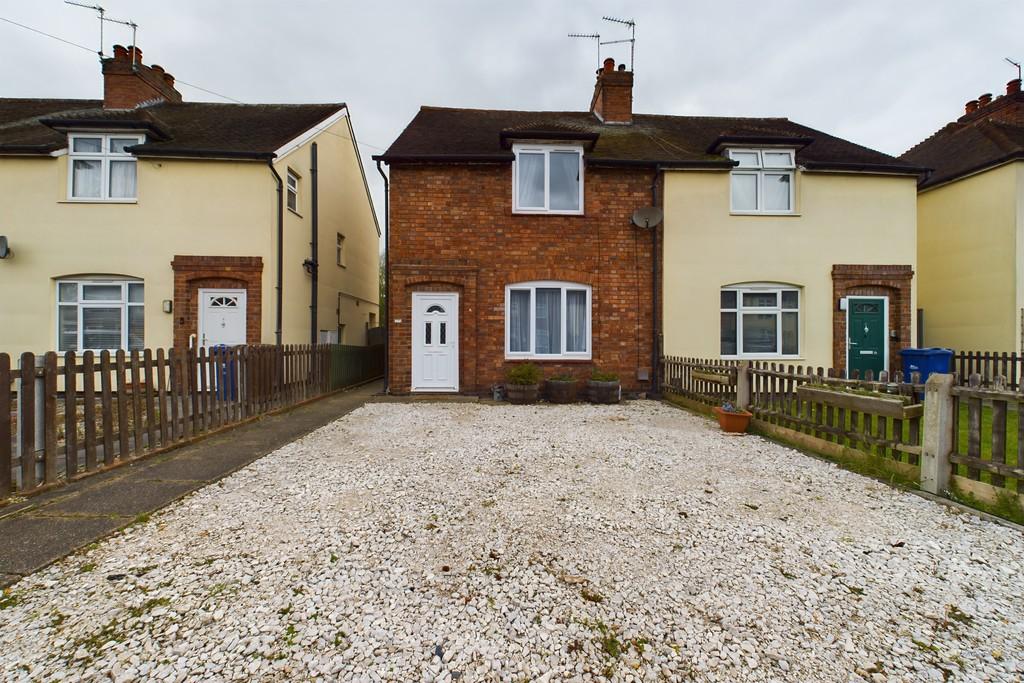 Harper Avenue, BurtononTrent 3 bed semidetached house for sale £