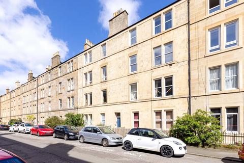 2 bedroom apartment to rent, Caledonian Place, Edinburgh, Midlothian