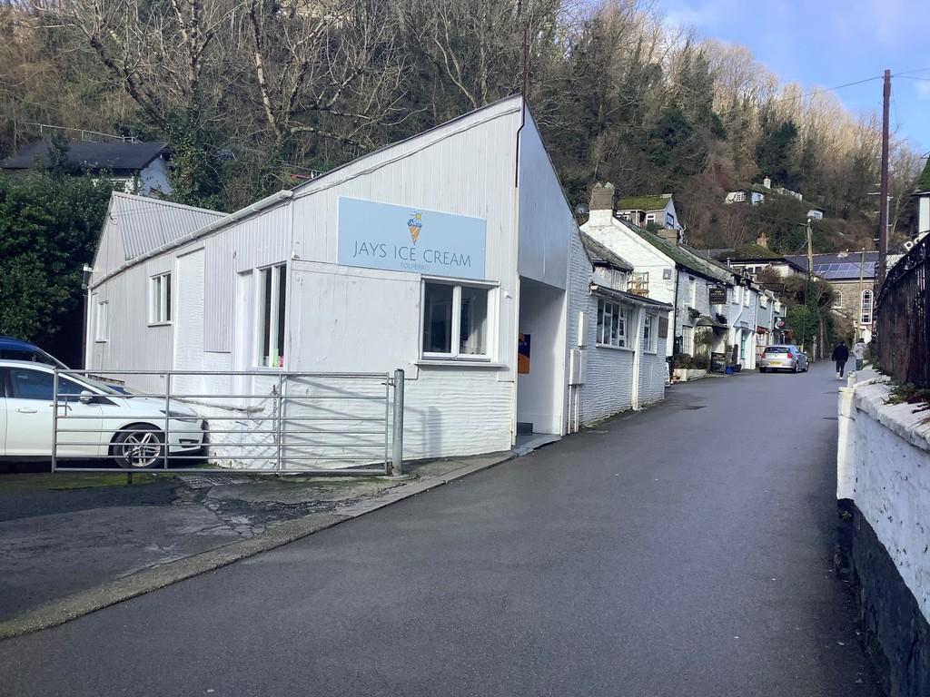 Shop polperro image 1