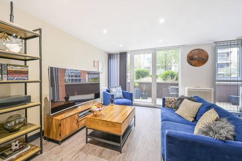 1 bedroom flat for sale, Adriatic Apartments, Royal Docks, London, E16