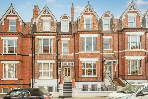 2 bedroom flat to rent, Willoughby Road, Hampstead, London, NW3