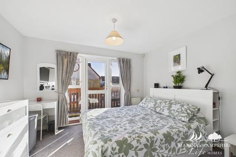 2 bedroom terraced house for sale, Tintagel Way, Portsmouth PO6