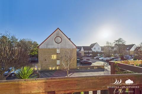 2 bedroom terraced house for sale, Tintagel Way, Portsmouth PO6