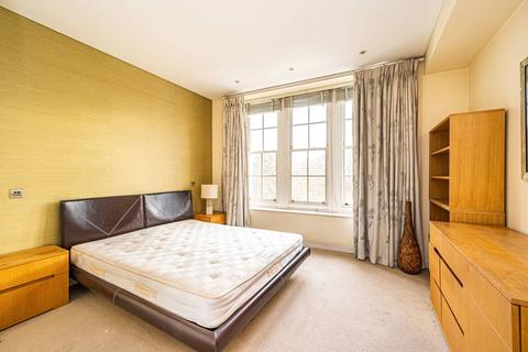 2 bedroom flat to rent, Piccadilly, Mayfair, London, W1J