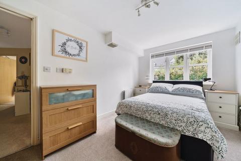 1 Stanley Close, Eltham, London, SE9 2BA
