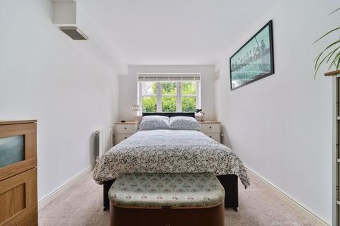 1 Stanley Close, Eltham, London, SE9 2BA