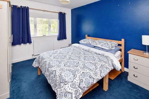 67 Arden Grove, Kilsyth, Glasgow, G65 9LZ
