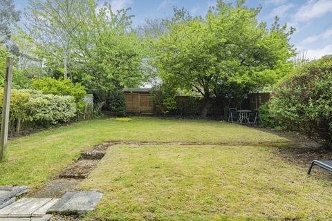 228 Elmstead Lane, Chislehurst, BR7 5EW
