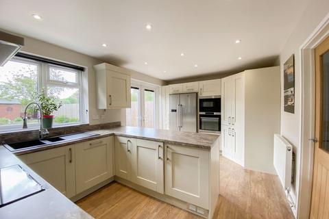 9 Eldridge Close, Wolverhampton, WV9 5PX