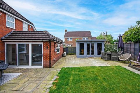 4 Danbury Close, Sutton Coldfield, B76 2BW