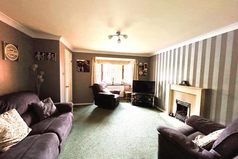 4 bedroom detached house for sale, Gwendoline Way, Shire Ridge, Walsall.  WS9 9RG