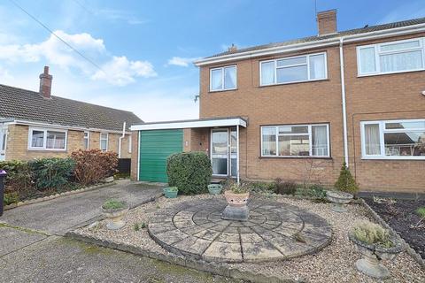 Coningsby - 3 bedroom semi-detached house for sale