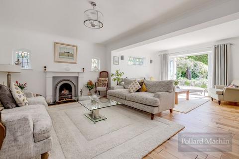 45 Glebe Hyrst, South Croydon, CR2 9JJ