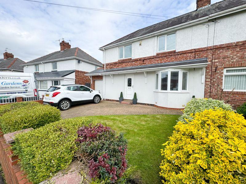 Cypress Crescent, Dunston 3 bed semidetached house for sale £175,000
