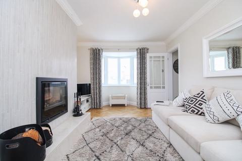 39 Cypress Crescent, Gateshead, NE11 9UY