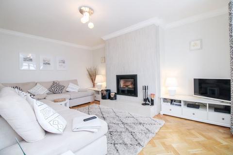 39 Cypress Crescent, Gateshead, NE11 9UY