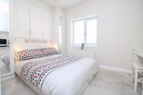 39 Cypress Crescent, Gateshead, NE11 9UY