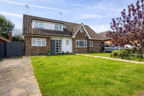 3 bedroom semi-detached house for sale, The Coverts, Brentwood CM13