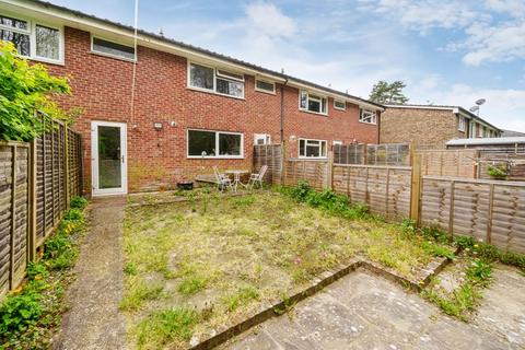 3 bedroom terraced house for sale, Pine View, Headley Down